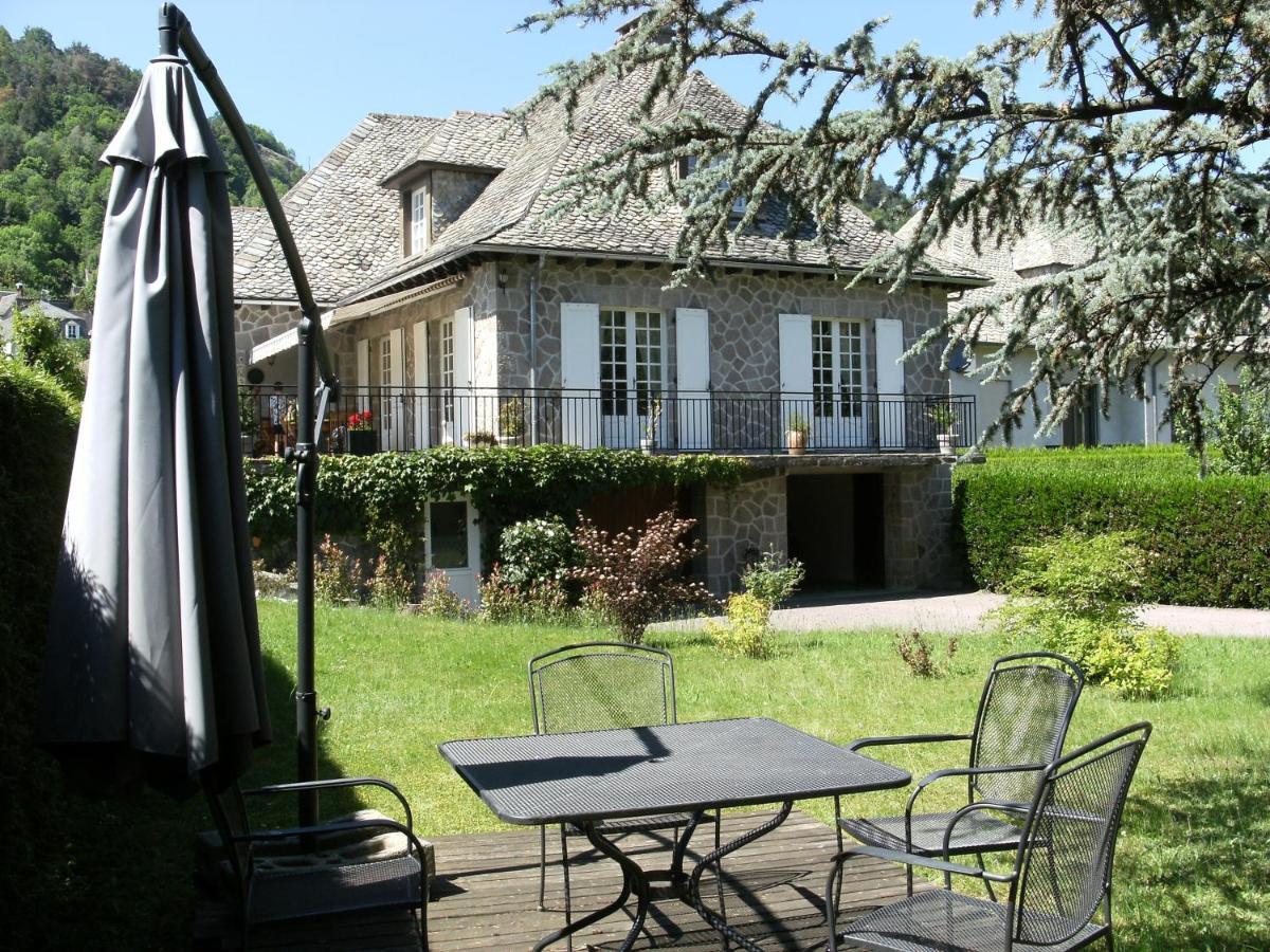 Studio Vic Vic-sur-Cère Exterior foto
